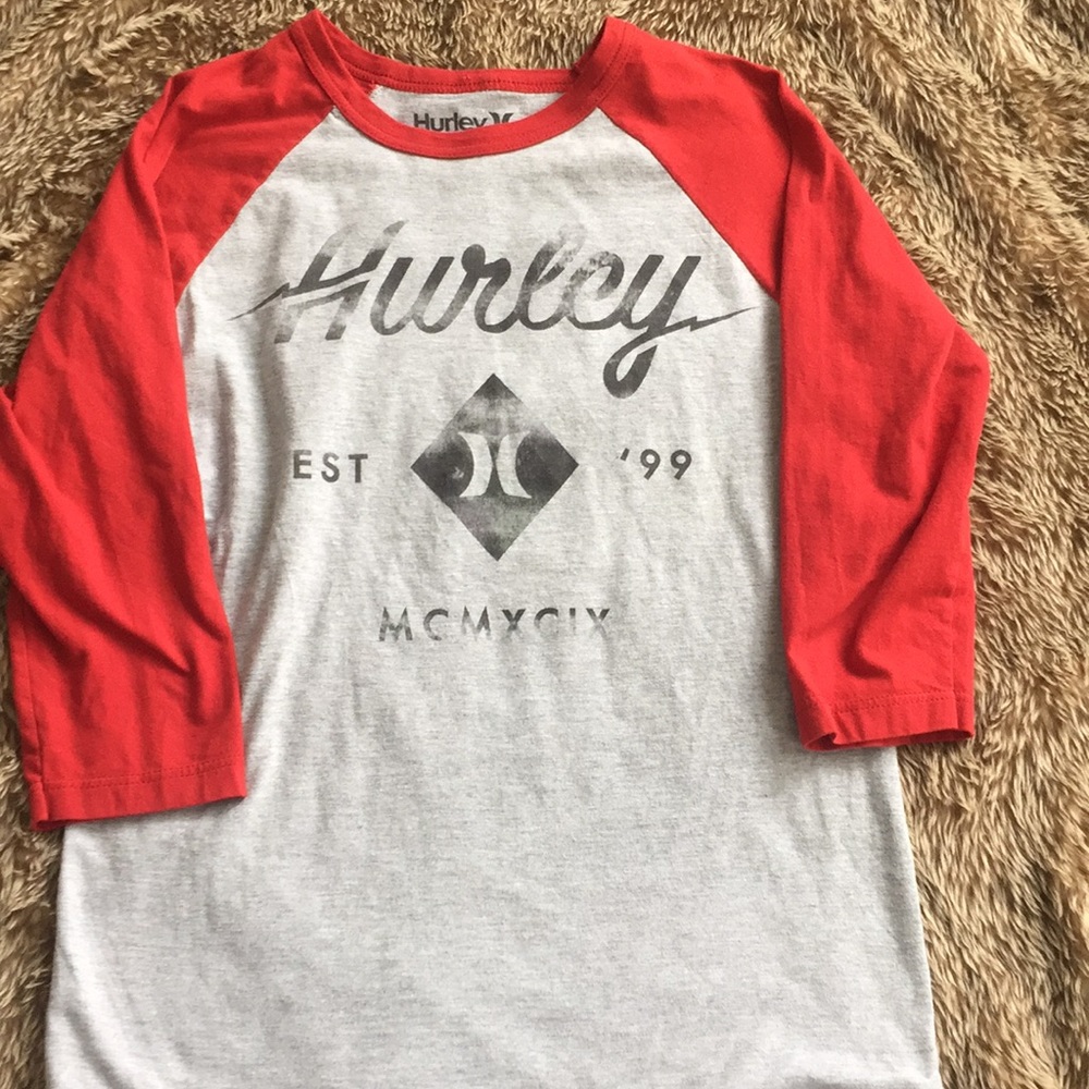 Women’s Hurley top
